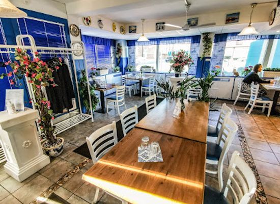 finland/oulu/restaurant/crecian