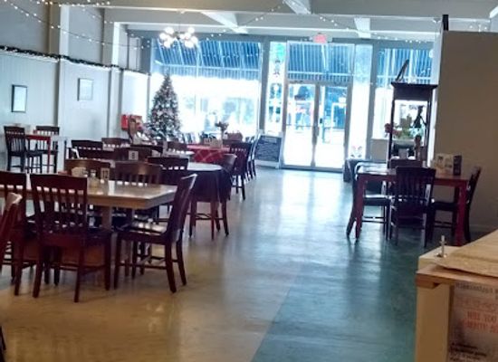 missouri/hannibal/restaurant/greater-days