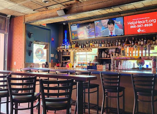 iowa/west-des-moines/restaurant/the-pelican-post-bar-grille