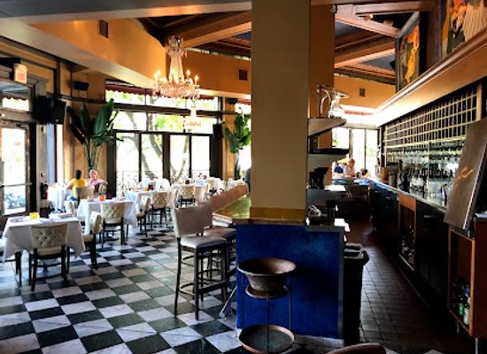 minnesota/minneapolis/restaurant/cafe-and-bar-lurcat