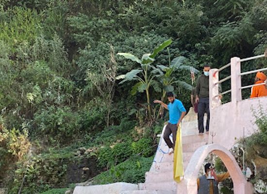 india/uttarakhand/restaurant/near-yumna-bridge-mini-restaurant