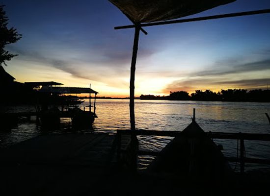 laos/si-phan-don-four-thousand-islands/restaurant/namfon-sunset-restaurant