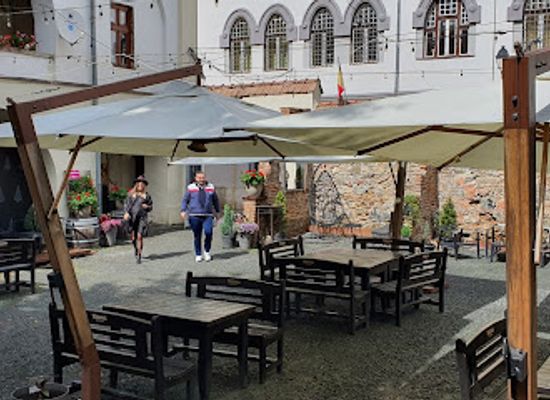 romania/maramures/restaurant/la-tour-baia-mare-restaurant-terasa