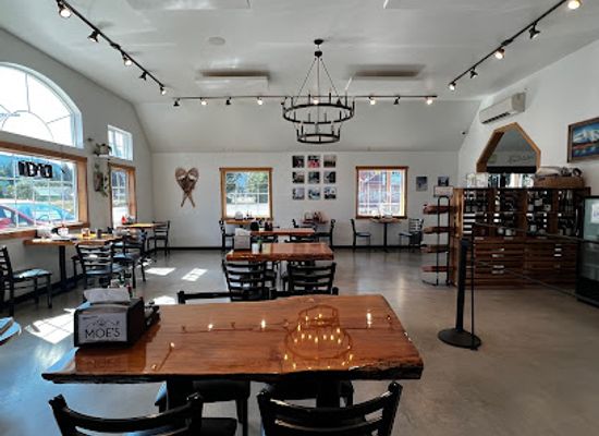 washington/the-blue-mountains/restaurant/moe-s-darrington