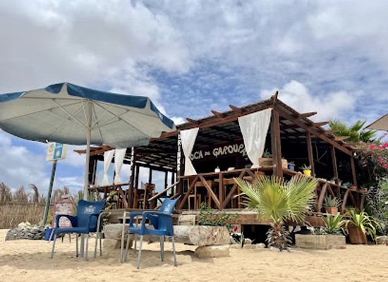 cabo-verde/santa-luzia/restaurant/toca-da-garoupa