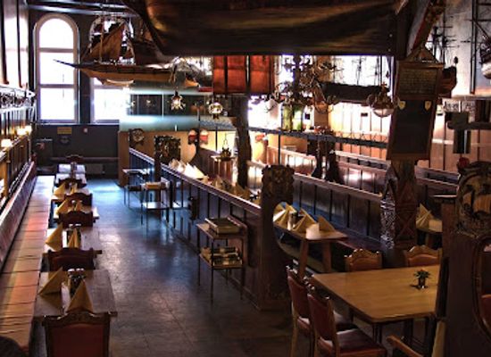 germany/lubeck/restaurant/schiffergesellschaft