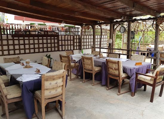 the-gambia/brikama/restaurant/bar-restaurante-bird-garden