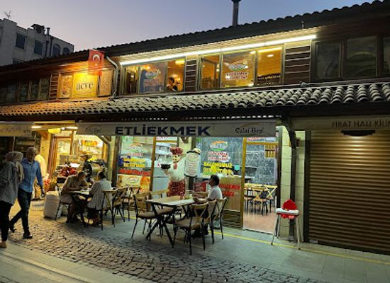 turkiye/konya/restaurant/celal-bey-etli-ekmek