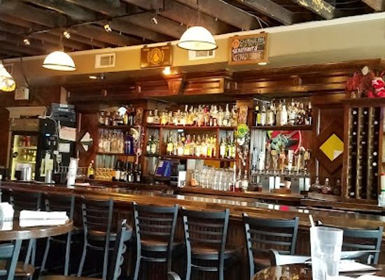 tennessee/hatchie-river-area/restaurant/crawdaddy-s