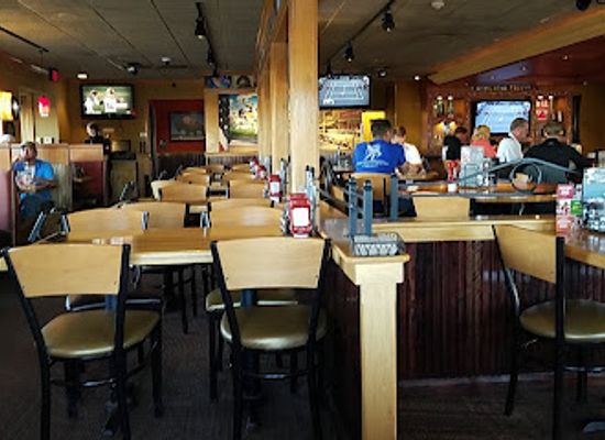 north-dakota/jamestown/restaurant/applebee-s-grill-bar