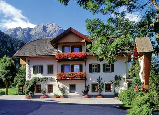 italy/alta-via-1/restaurant/gasthof-dolomiten