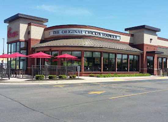 indiana/muncie/restaurant/chick-fil-a