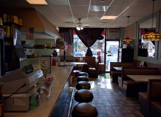 connecticut/fairfield-county/restaurant/johnny-s-restaurant