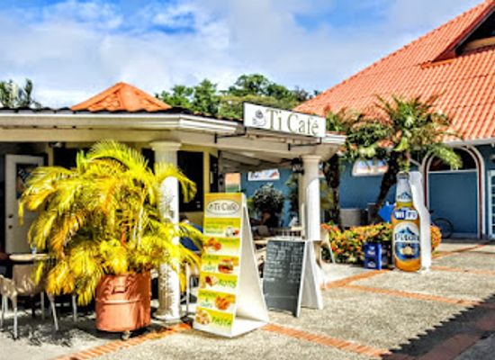 saint-lucia/marigot-bay/restaurant/pink-papaya