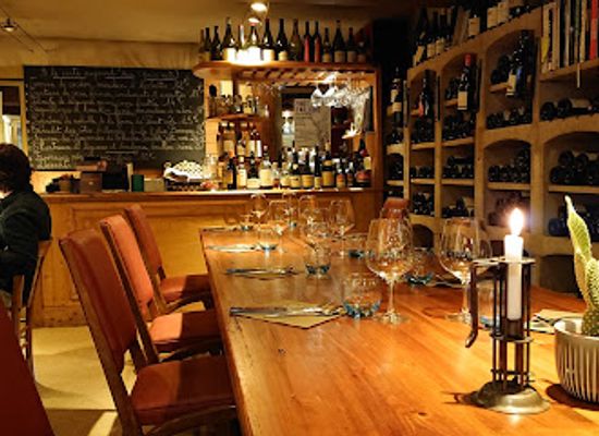 france/burgundy/restaurant/les-caves-madeleine