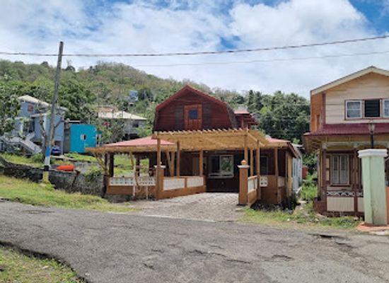 saint-lucia/laborie-quarter/restaurant/cafe-en-ville