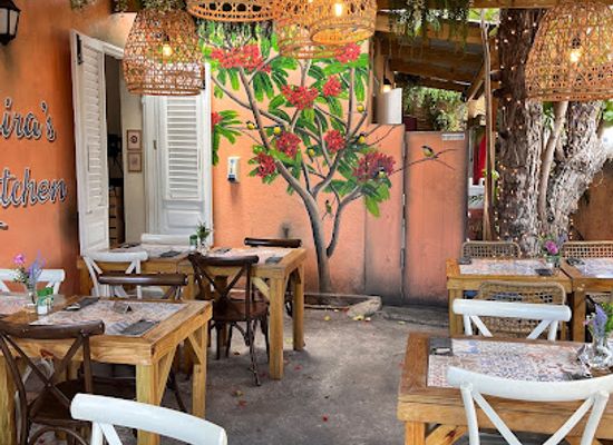 curacao/willemstad/restaurant/maira-s-kitchen