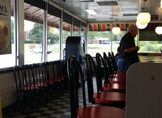 south-carolina/blue-ridge-mountains/restaurant/waffle-house