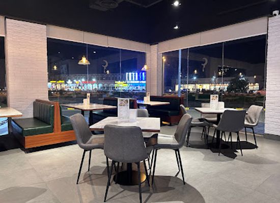 oman/sohar/restaurant/aalhTb