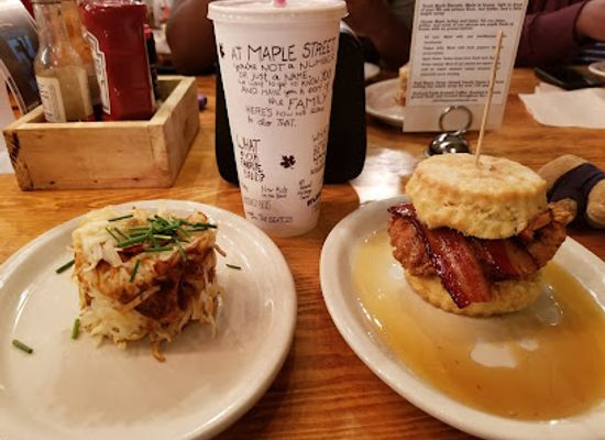 tennessee/chattanooga/restaurant/maple-street-biscuit-company