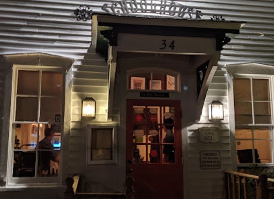 connecticut/the-gold-coast/restaurant/schoolhouse-at-cannondale