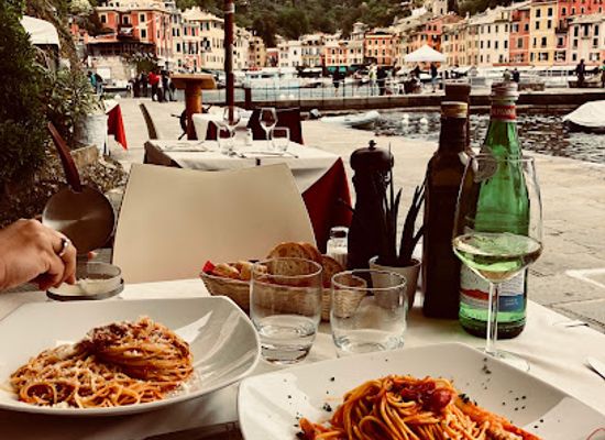 italy/portofino/restaurant/strainer