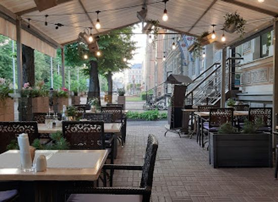 latvia/riga/restaurant/forest