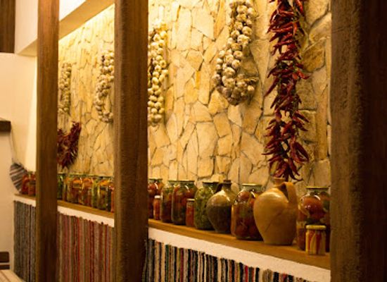 moldova/sipot-falls-natural-monument/restaurant/restaurant-moldovenesc