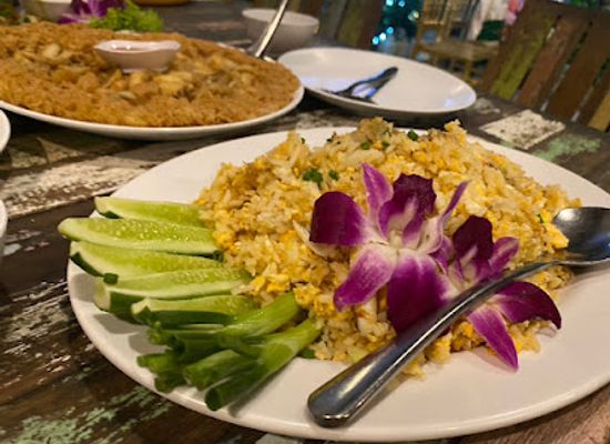 nauru/yaren/restaurant/moon-river-restaurant