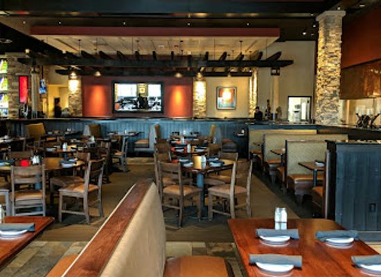 maryland/gaithersburg/restaurant/firebirds-wood-fired-grill