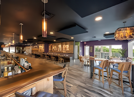 florida/florida-keys/restaurant/square-grouper-bar-and-grill