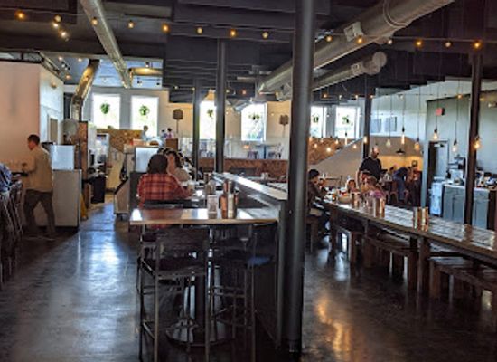maine/augusta/restaurant/cushnoc-brewing-co