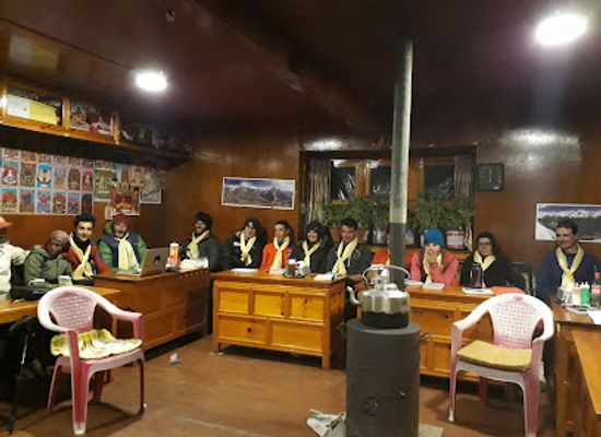 nepal/sagarmatha-zone/restaurant/thamo-guest-house-restaurant