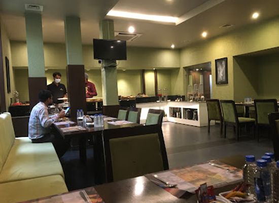 india/madhya-pradesh/restaurant/sanchi-dum-pukht-awadhi-cuisine-restaurant