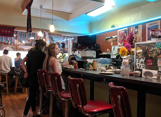 arkansas/fayetteville/restaurant/petra-cafe