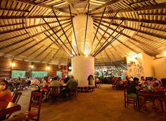 paraguay/cerro-pero/restaurant/camping-tacuara