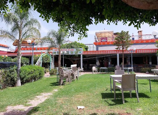 morocco/tadla/restaurant/aire-de-repos-atlas