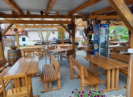 hungary/western-transdanubia/restaurant/ven-gesztenye-csarda