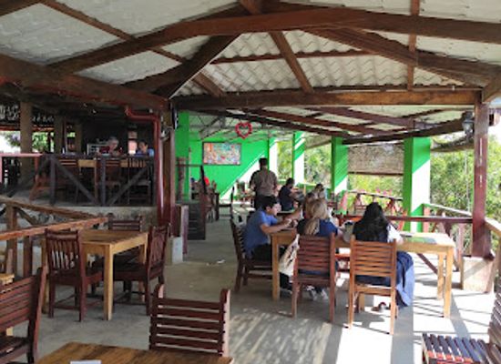 el-salvador/santa-ana/lake-coatepeque/restaurant/restaurante-vista-lago
