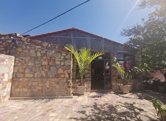 angola/serra-da-leba/restaurant/restaurante-e-hospedaria-quinta-solar-da-tchipia