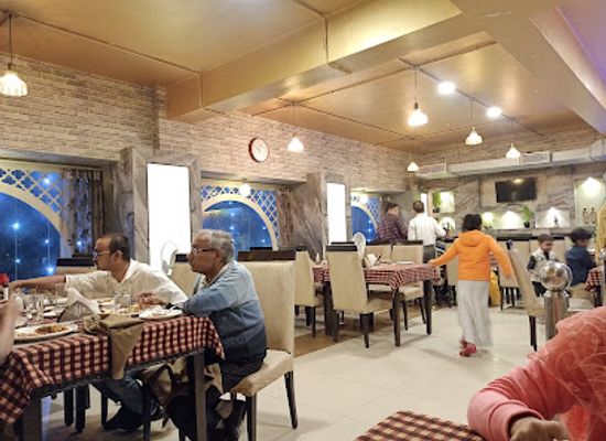 india/varanasi/restaurant/lemon-grass-restaurant