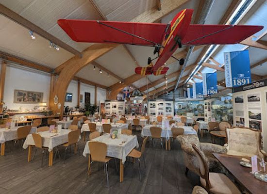 iceland/highlands/restaurant/freyacafe