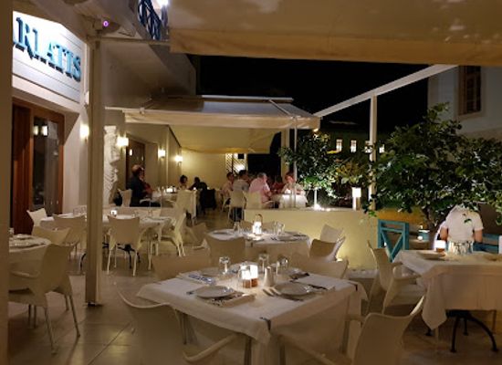 greece/chania/old-town/restaurant/kariatis-restaurant