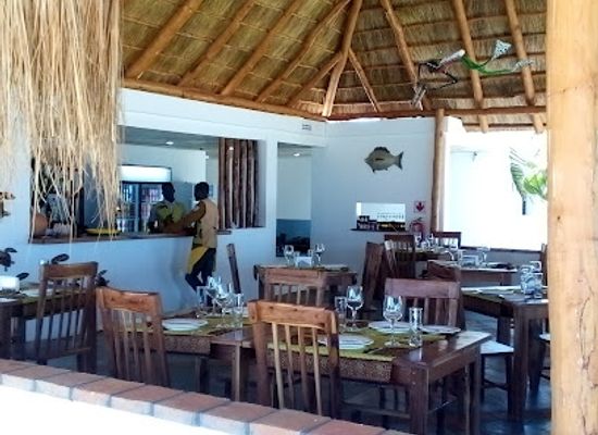 mozambique/vilanculos/restaurant/telvina-beach-lodge-restaurante-e-acomodacao