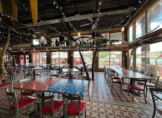 texas/austin/restaurant/hula-hut