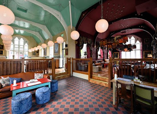 united-kingdom/wales/restaurant/athro-lounge