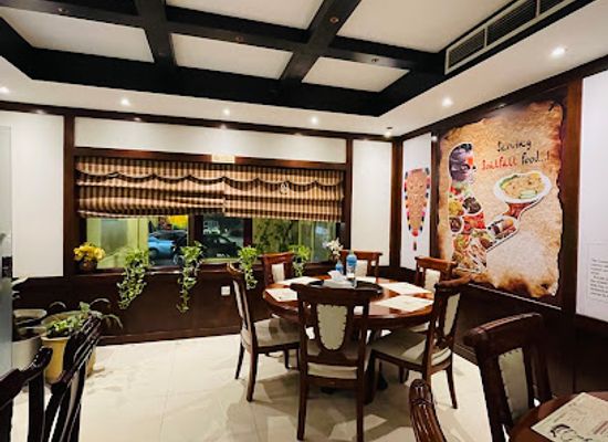 bahrain/tree-of-life/restaurant/terrace-garden