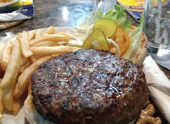 barbados/saint-thomas/restaurant/the-tavern-pub