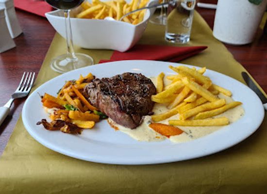 faroe-islands/runavik/restaurant/matstovan