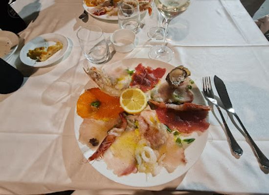 italy/genoa/foce/restaurant/le-perlage-restaurant
